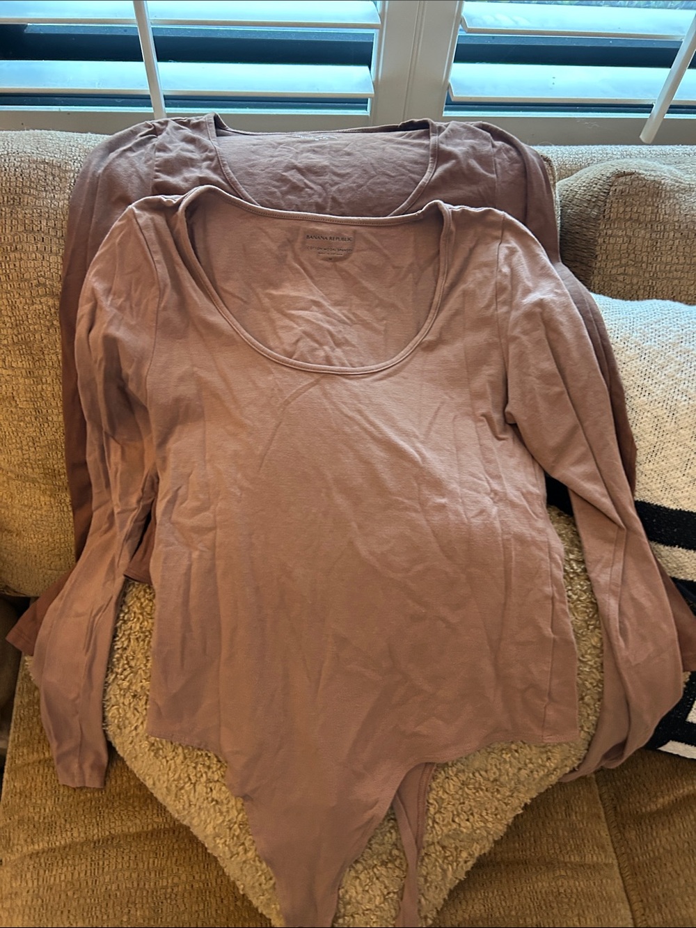 Women’s Scoop Neck Long Sleeve Bodysuit - Two tones of Brown